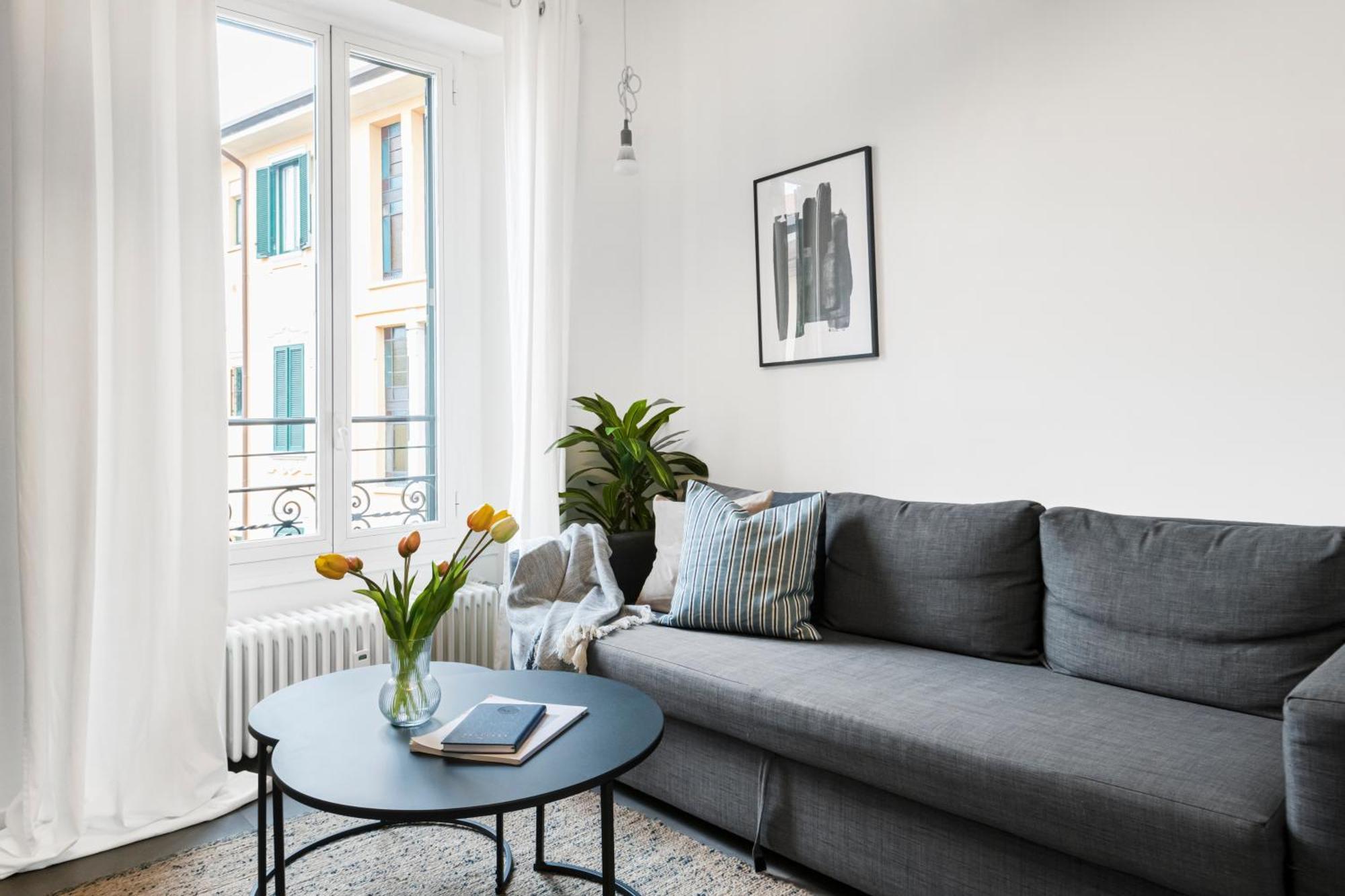 New Flat Fully Furnished In P.Ta Romana Милано Екстериор снимка